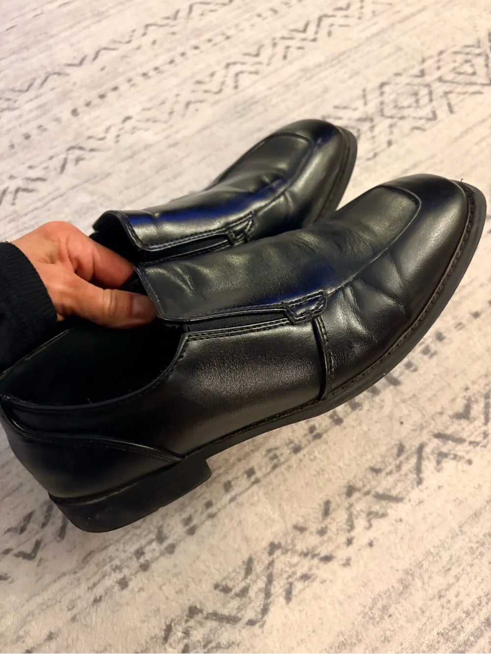 Kohl's Black Men's Leather Slip-On Loafers